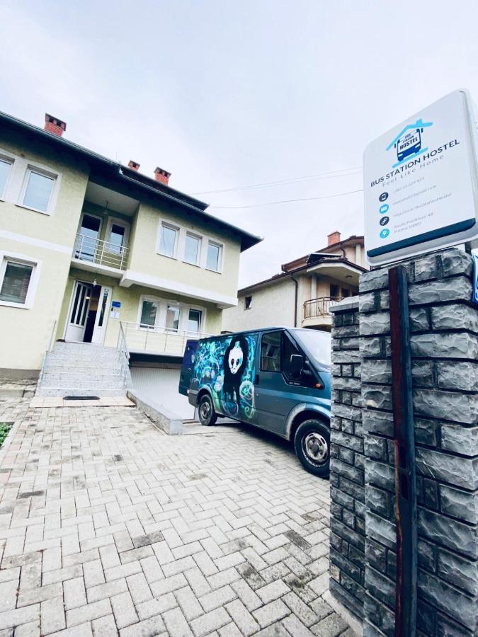Bus Station Hostel Pristina Exterior photo